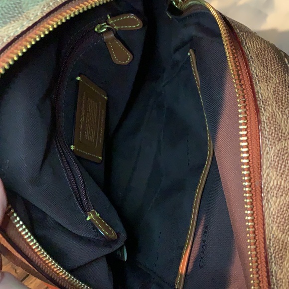 COACH - Picture 10 of 11